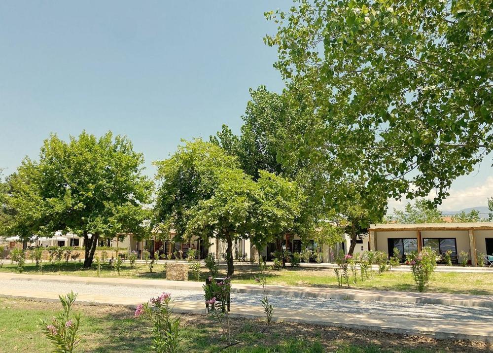 Mareleon Camping Офриніо Екстер'єр фото